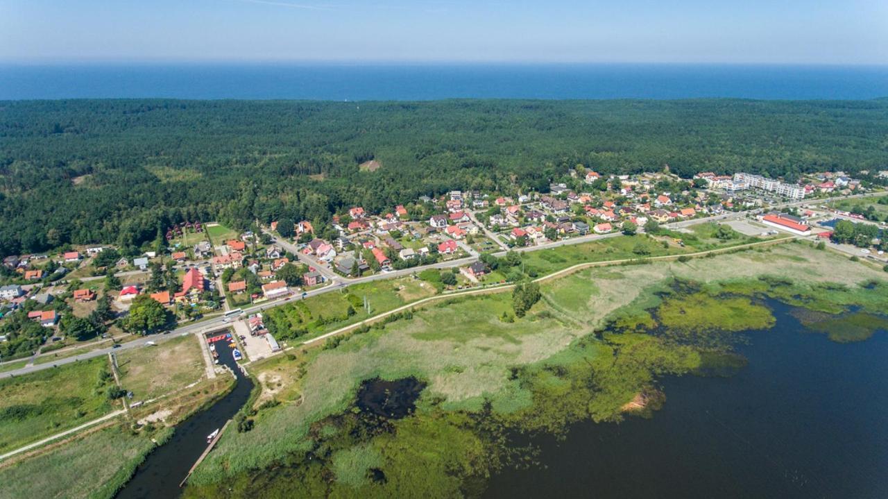 Dom Wczasowy Finezja Kąty Rybackie Exterior foto