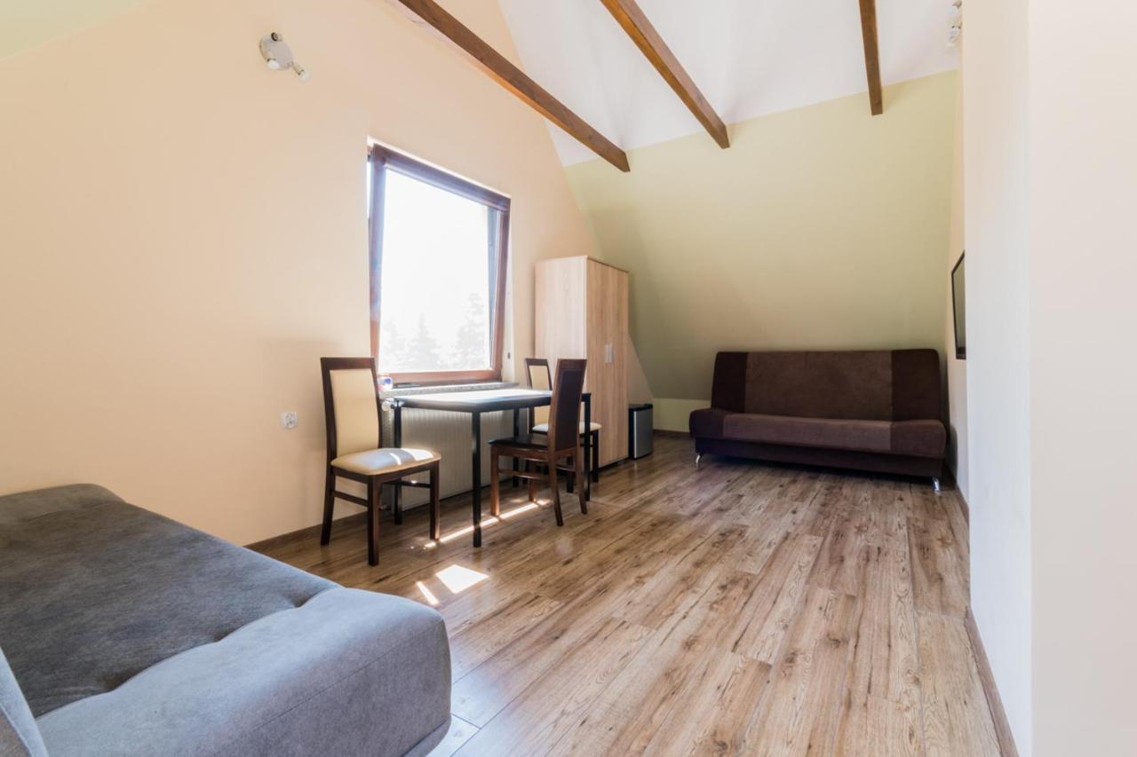Dom Wczasowy Finezja Kąty Rybackie Exterior foto